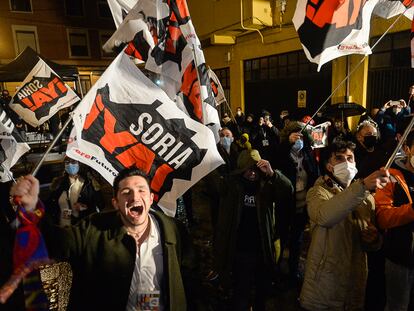 Celebración de los resultados electorales de Soria ¡Ya! en la sede del partido el 13 de febrero.