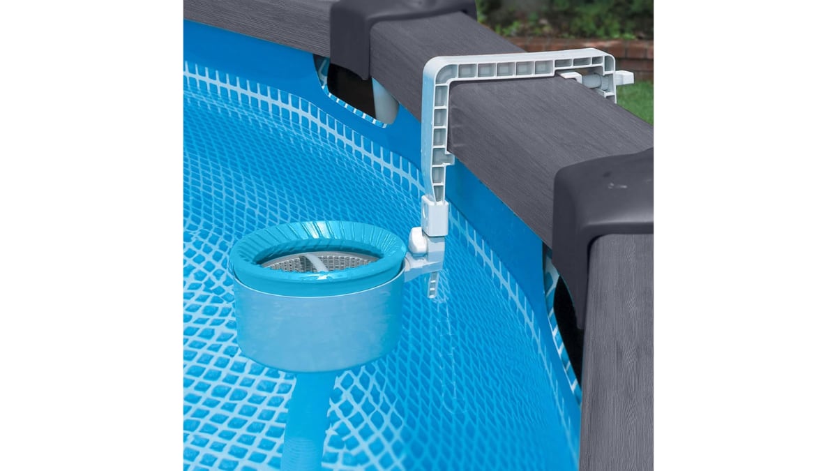 Este ‘skimmer’ está hecho de un plástico resistente y duradero.