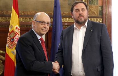 Crist&oacute;bal Montoro y Oriol Junqueras durante la reuni&oacute;n.