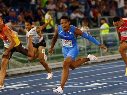 Italy's Lorenzo Simonelli celebrates after winning gold in the men's 110m hurdles final at the European Championships in Rome.