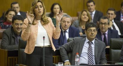 Susana D&iacute;az, en la sesi&oacute;n de control al Gobierno en el Parlamento.