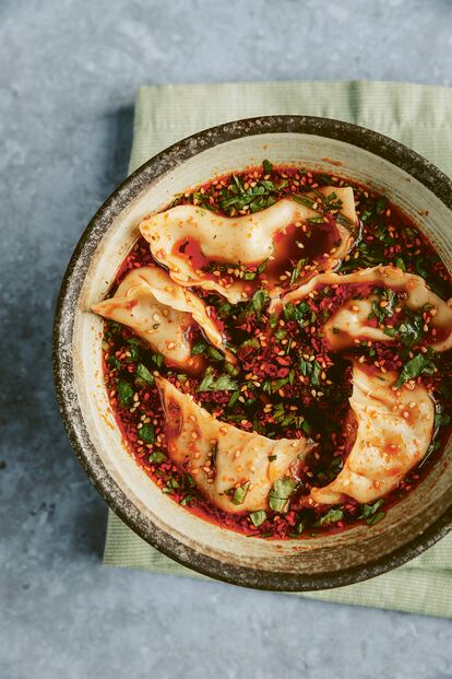 Dumplings de ternera en caldo agripicante - Podría ser una pintura del expresionismo abstracto…, pero es una receta ancestral cuyos orígenes se sitúan en el noroeste de China.