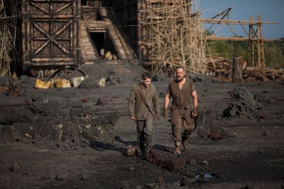 Shipbuilding: Russell Crowe (right) and Logan Lerman in 'Noah.'