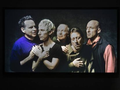 La videocreació 'El quintet dels corpresos', de Bill Viola (2000), a l'exposició de la Pedrera.