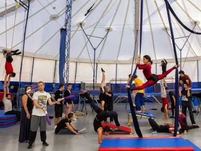 L&rsquo;escola del circ de Nou Barris, experi&egrave;ncia cultural descentralitzadora.