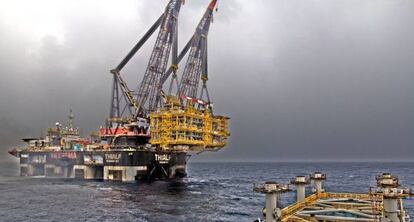 Instalación de la plataforma Castor para almacenar gas en aguas de Castellón.