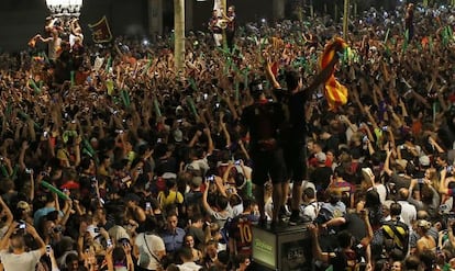 Celebración de la afición culé en Canaletas.