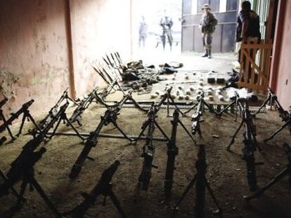Arsenal incautado por las autoridades de Guatemala en Alto Verapaz en 2010.