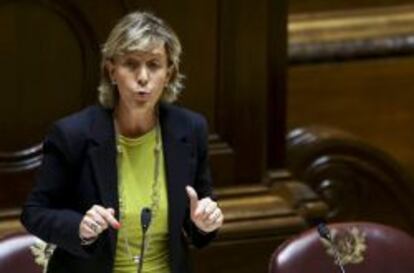 La ministra de Estado y Finanzas, María Luis Albuquerque, en el Parlamento, en Lisboa.