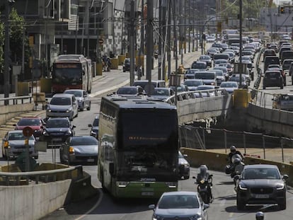 Retencions a la Gran Via, en una imatge d'arxiu.