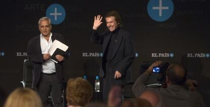 Juan Cruz y Raphael durante la charla con los suscriptores.