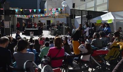 Una actividad para niños organizada por los vecinos del centro La Gasolinera. 