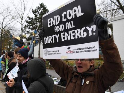 Protesta contra el carb&oacute;n durante la Cumbre del Clima de Bonn.