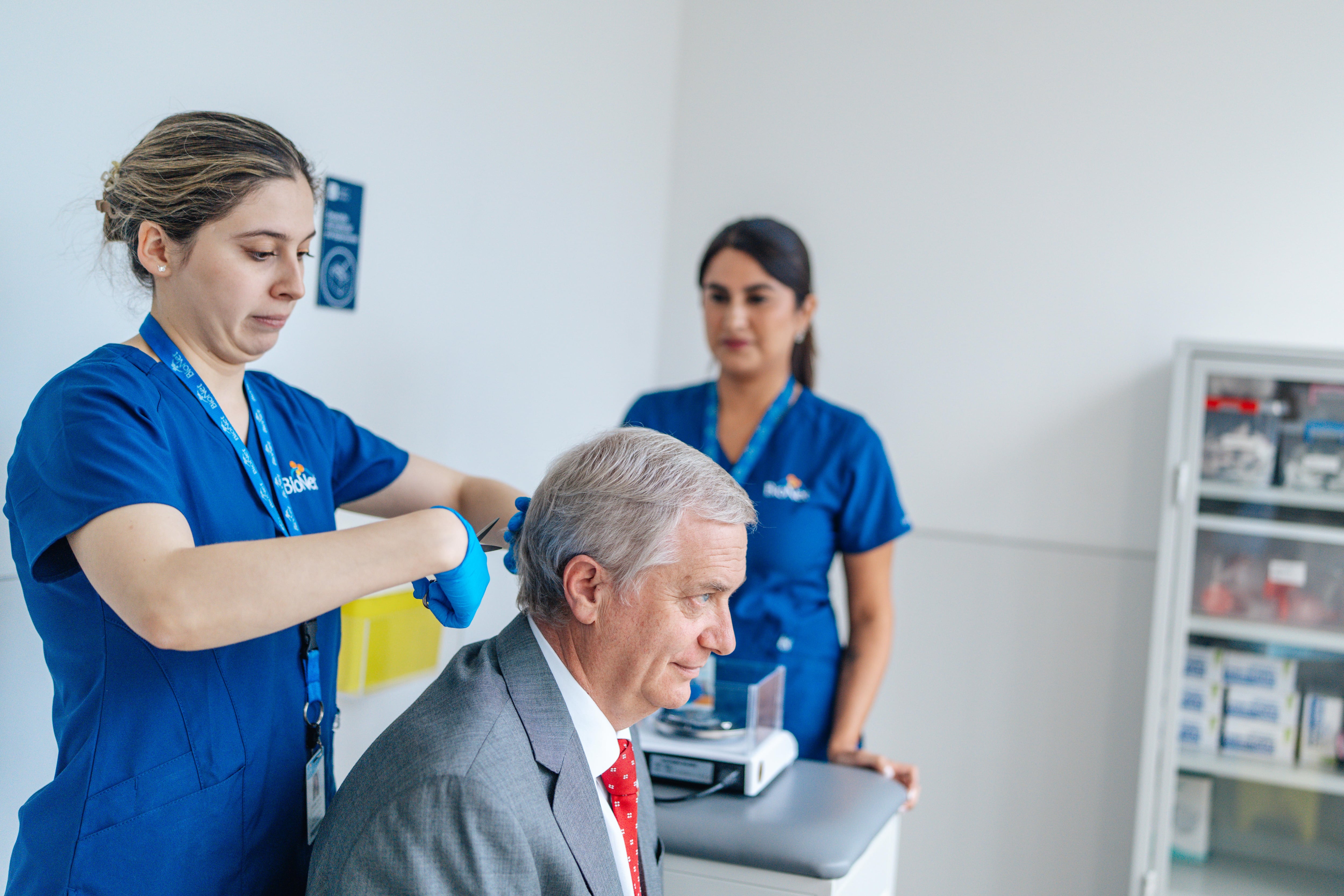 Kast se hace un test voluntario de deteccción de drogas: “Un cargo público debe estar muy lejos de lo que son las redes del narcotráfico”