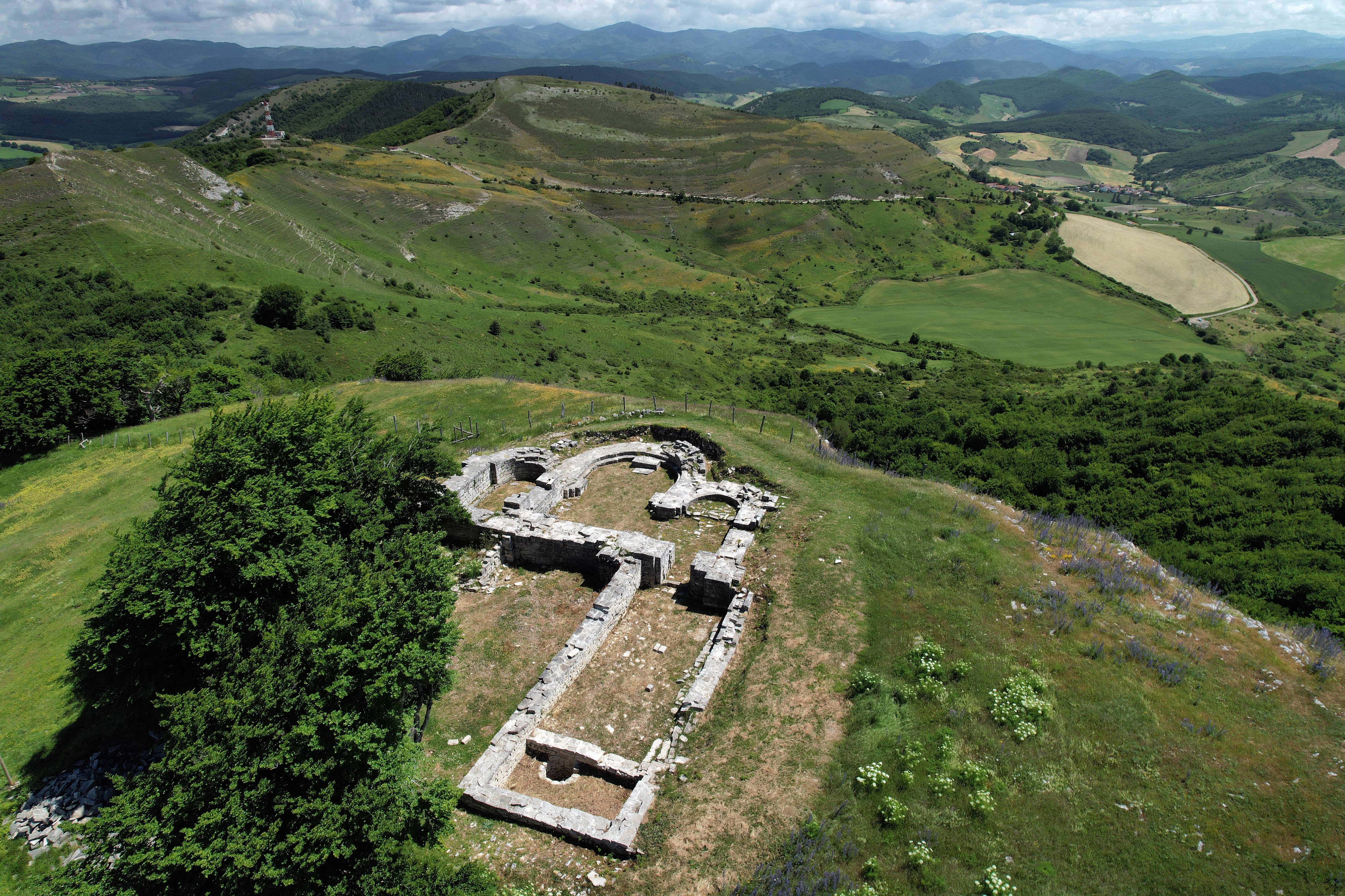 Si en su jardín hay un templo romano, contrate a un abogado (lo va a necesitar) 