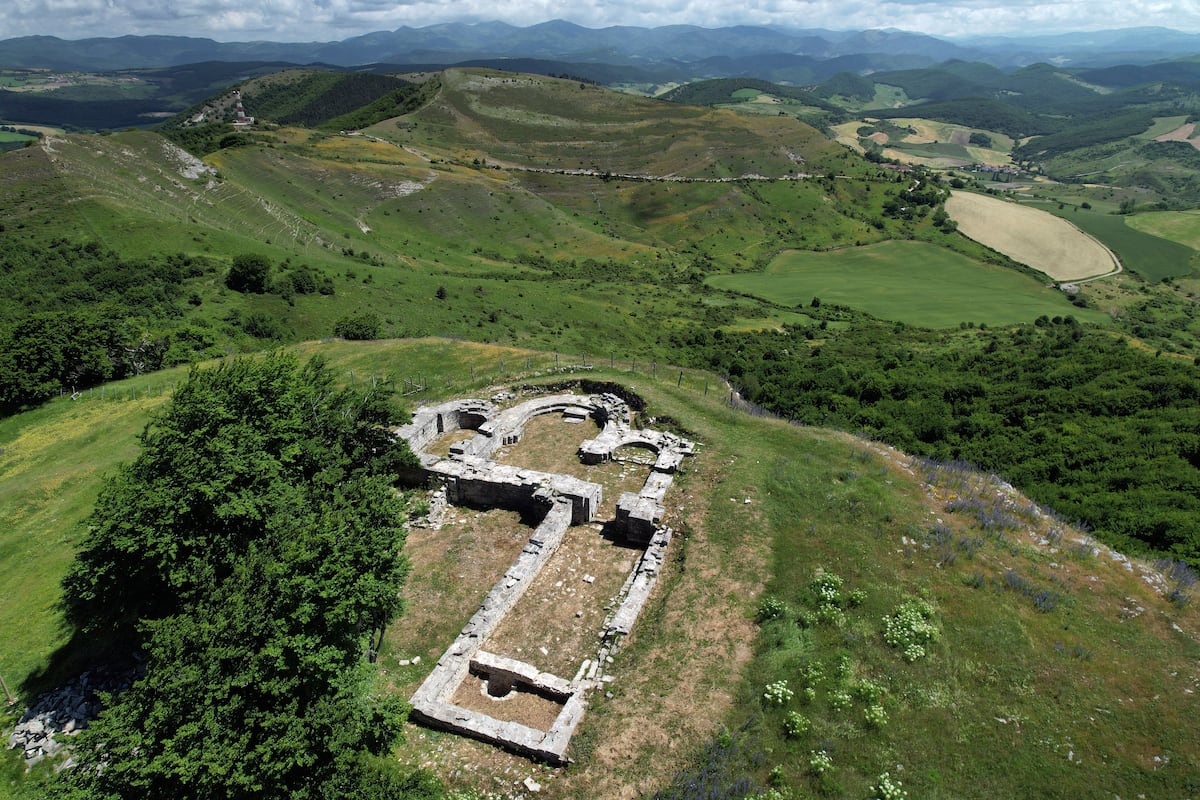 Si en su jardín hay un templo romano, contrate a un abogado (lo va a necesitar)