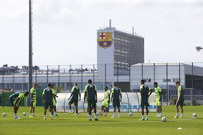 Los jugadores del Chapecoense durante el entrenamiento realizado en la Ciudad Deportiva del Barcelona