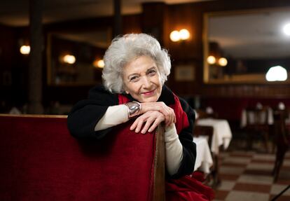 The interpreter Marisa Paredes at the Café Gijón in Madrid, in 2021.