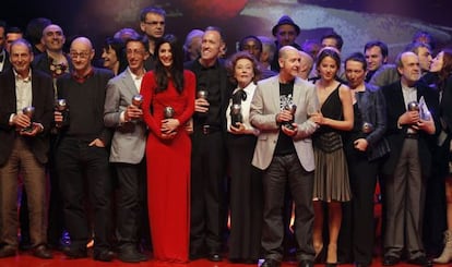 Foto de famila de los premiados en la XV edición de los Premios Max de las Artes Escénicas