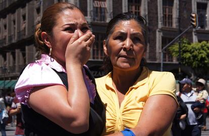 Las conexiones telefónicas se han cortado durante horas y muchos barrios se han quedado sin luz. Sin embargo, a tres horas después de registrarse el seísmo la situación se había normalizado en la mayor parte de las zonas afectadas