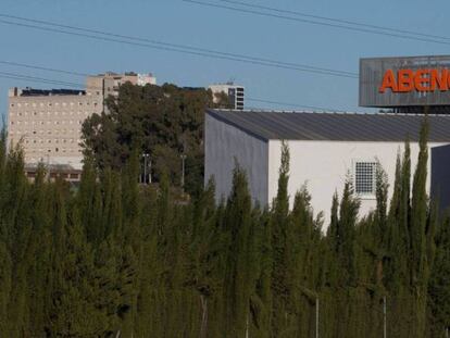 Abengoa planea pasar a ser accionista minoritario de la nueva Abengoa