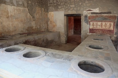 Termopolio de Vetutius Placidus en la antigua ciudad romana de Pompeya.