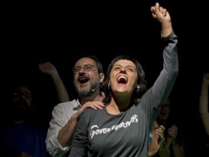 Antonio Baños y Anna Gabriel tras conocerse los resultados del 27-S.