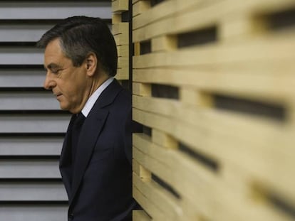 François Fillon, a su llegada a un encuentro con representantes de territoriales en París, este miércoles.