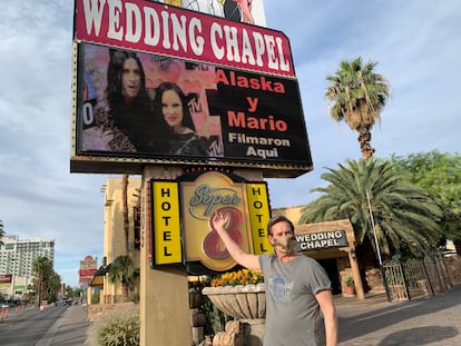 Ron Decar, frente a la capilla Viva Las Vegas, el pasado miércoles.