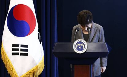 Park Geun-hye, durante un discurso ante la naci&oacute;n en Se&uacute;l en 2016.