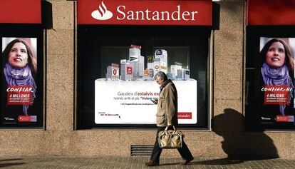 Oficina del Banco Santander en Barcelona.