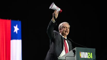 José Antonio Kast habla en un evento en Madrid, en mayo de 2024.