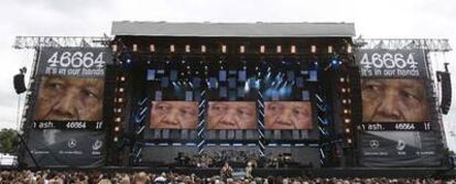 Vista del escenario del festival musical celebrado en Londres, en homenaje a Nelson Mandela.