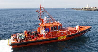 Una embarcaci&oacute;n de salvamento mar&iacute;timo, este fin de semana.