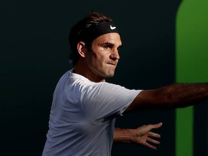 Federer, durante el partido contra Kokkinakis.