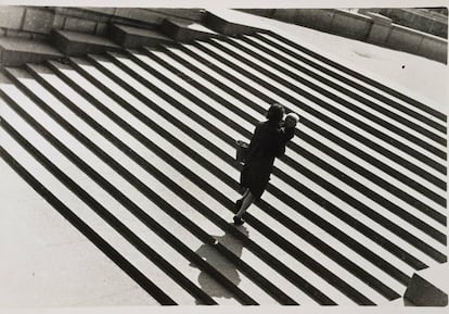 La escalera, 1930. Fotografía de una de las exposiciones de la nueva temporada de CaixaForum.