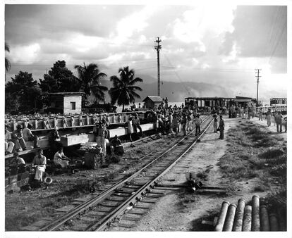 Trabajadores de United Fruit Co en Port Barreo, Guatemala, en 1950