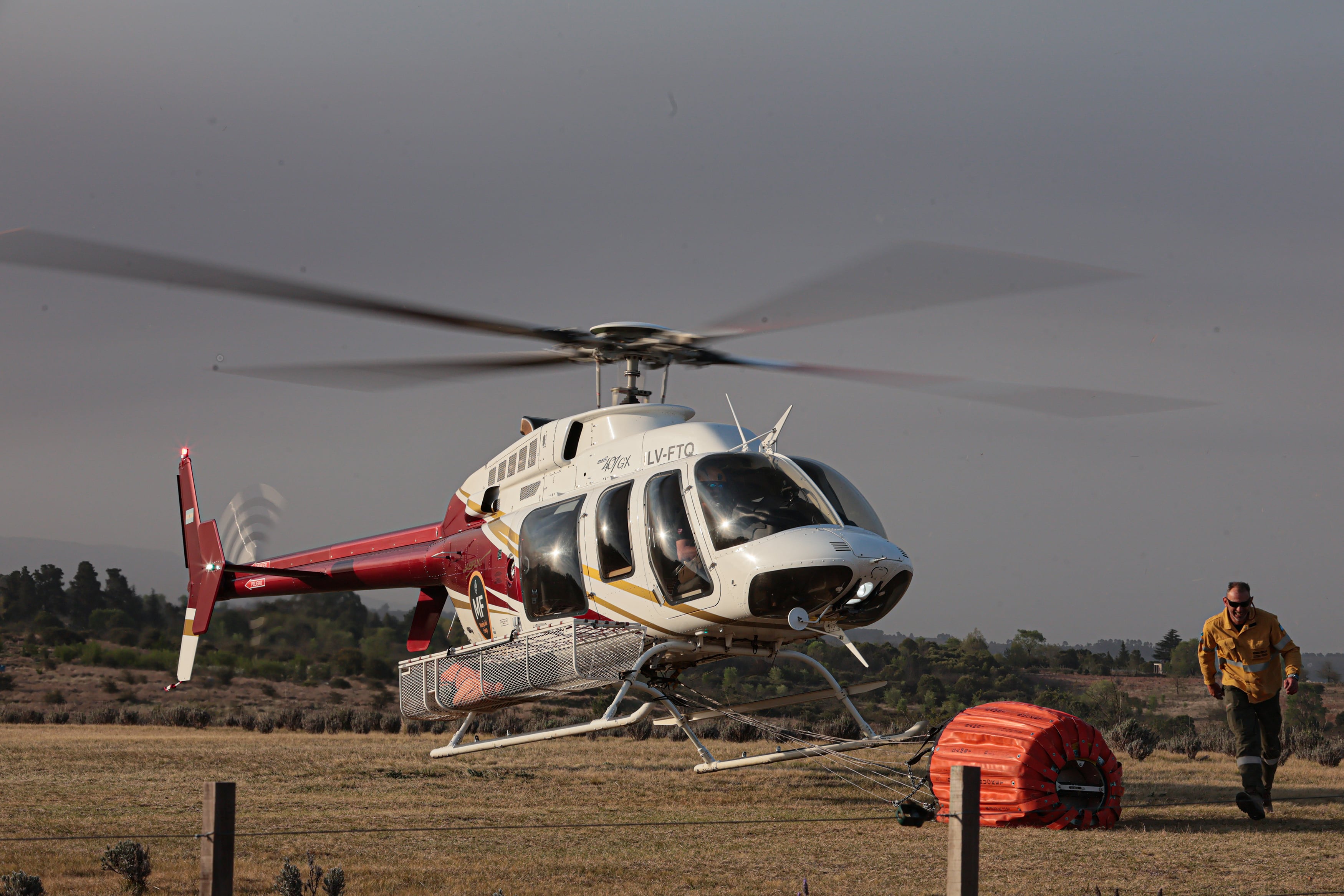 Mueren siete personas en Argentina al caer un helicóptero que se dirigía a combatir un incendio forestal