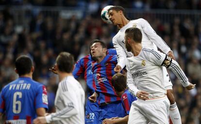 Varane salta David Navarro