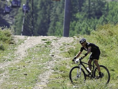 Armstrong, en una competición de mountain bike en Aspen (Colorado).