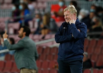 Ronald Koeman durante el partido del FC Barcelona contra el Granada.