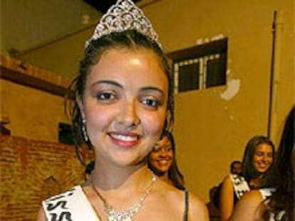 Doja Lahlu, Miss Marruecos 2002.