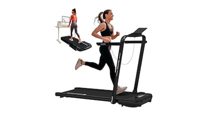 Gadgets para treinar em casa em um fundo branco.