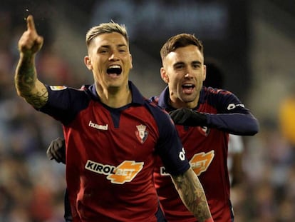 Chimy Ávila, durante un partido con Osasuna la temporada pasada.