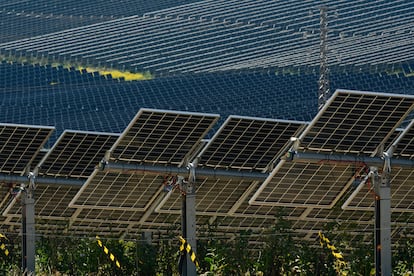 TotalEnergie inaugura la mayor planta de energía solar de Europa en Guillena (Sevilla)