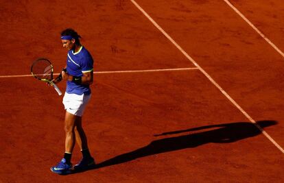 Rafa Nadal celebra su primer set.