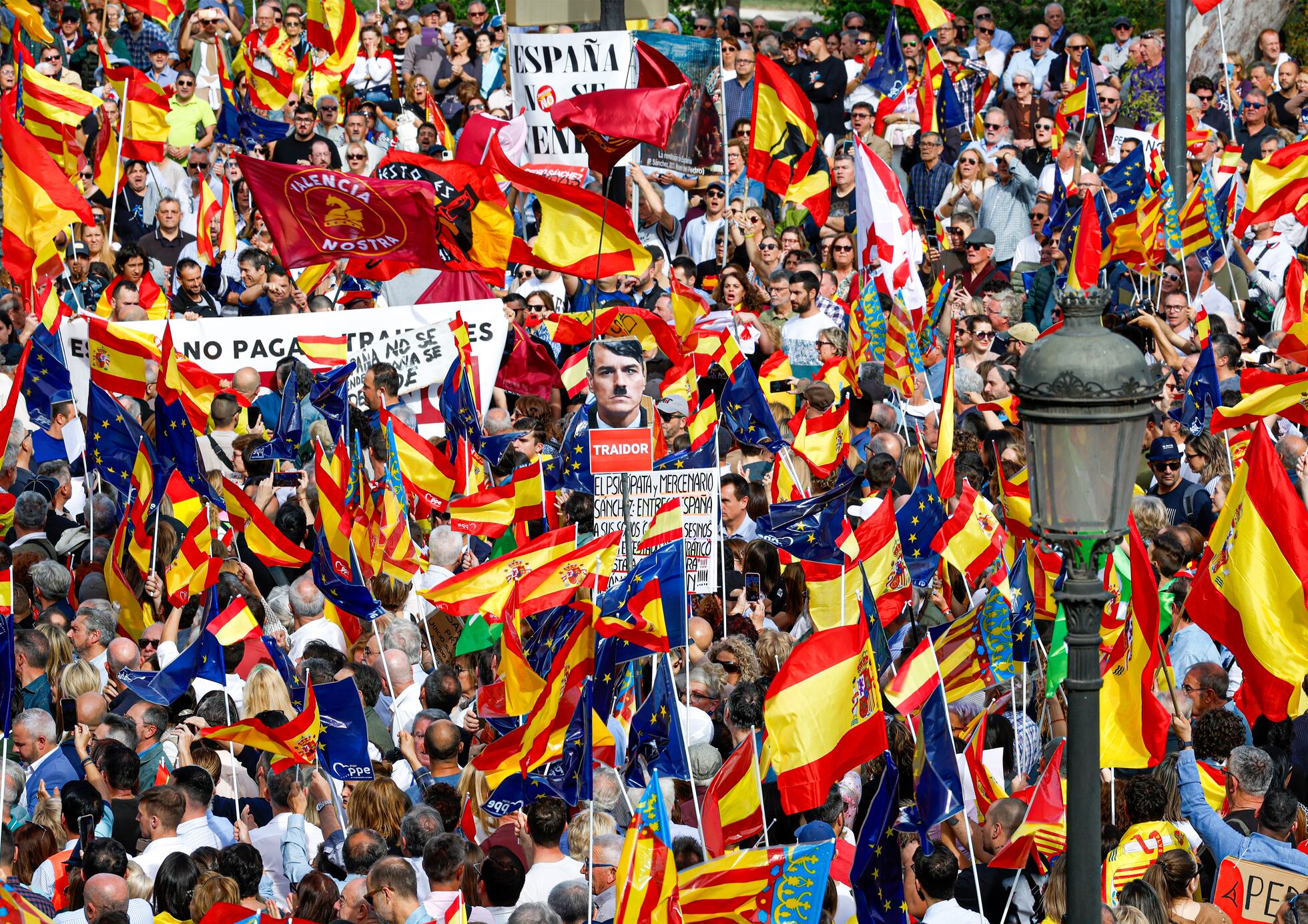 Las manifestaciones contra la amnistía en España, en imágenes | Fotos ...