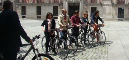 Concejales socialistas, antes de su paseo de hoy por Madrid.