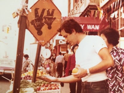 El padre de la escritora en Chinatown.