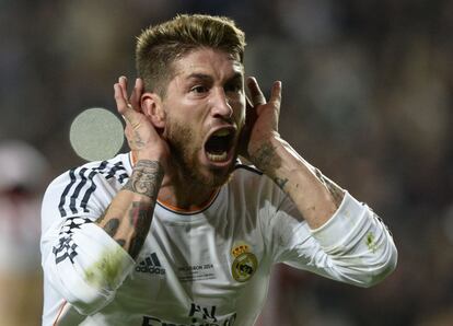 Sergio Ramos comemora o gol do empate durante o acréscimo do segundo tempo, o que forçou a prorrogação.